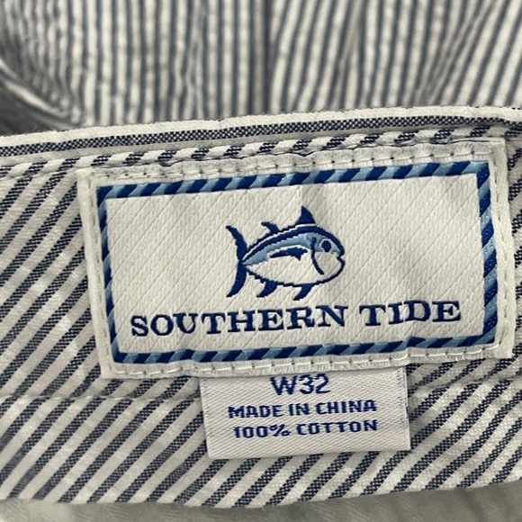 Southern Tide Seersucker Embroidered Bottle Shorts Size 32 Striped Shirts - Picture 5 of 5